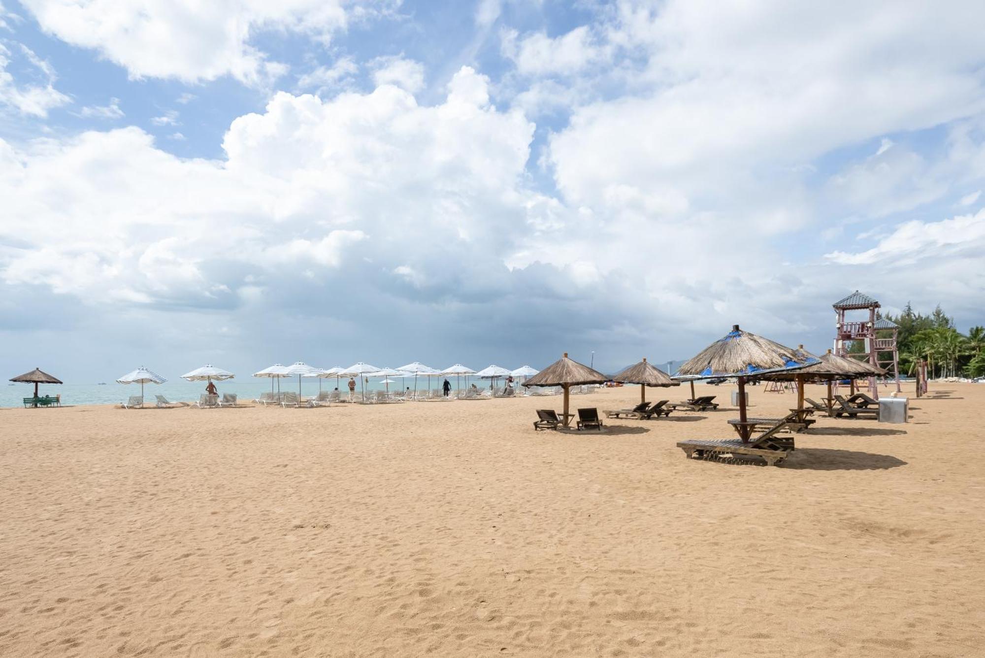Puhai Sea View Apt By Hailan Tour At Sanya Yazhou Bay#Only 100 Meters To Beach And Sea Swimming Area المظهر الخارجي الصورة